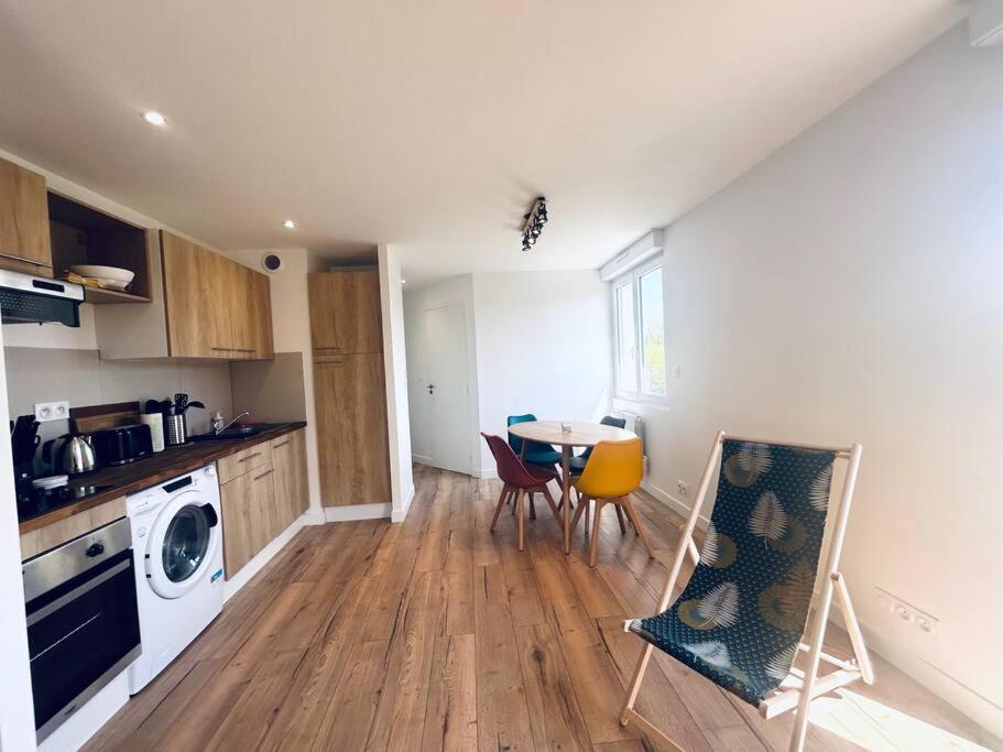Au Coeur Des Chenes, 2P Apartment เปลอเมอร์ ภายนอก รูปภาพ